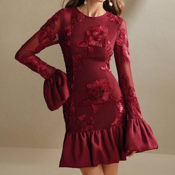 Burgundy Elegant Women's Embroidered Floral Bodycon Dress - Picture 7 of 8